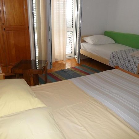 Apartments Dobrinic Makarska Eksteriør billede